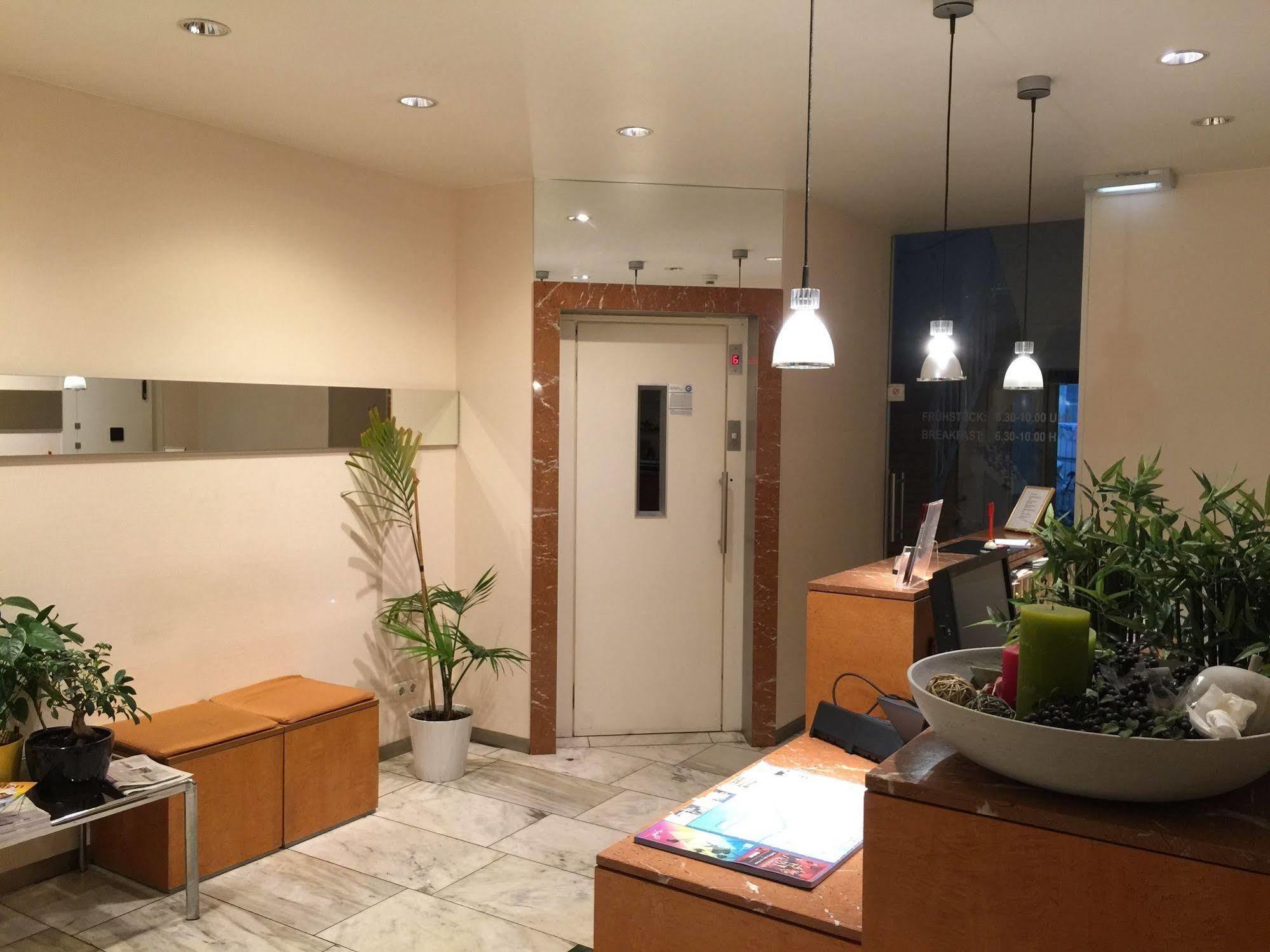 Hotel Union Φραγκφούρτη Εξωτερικό φωτογραφία